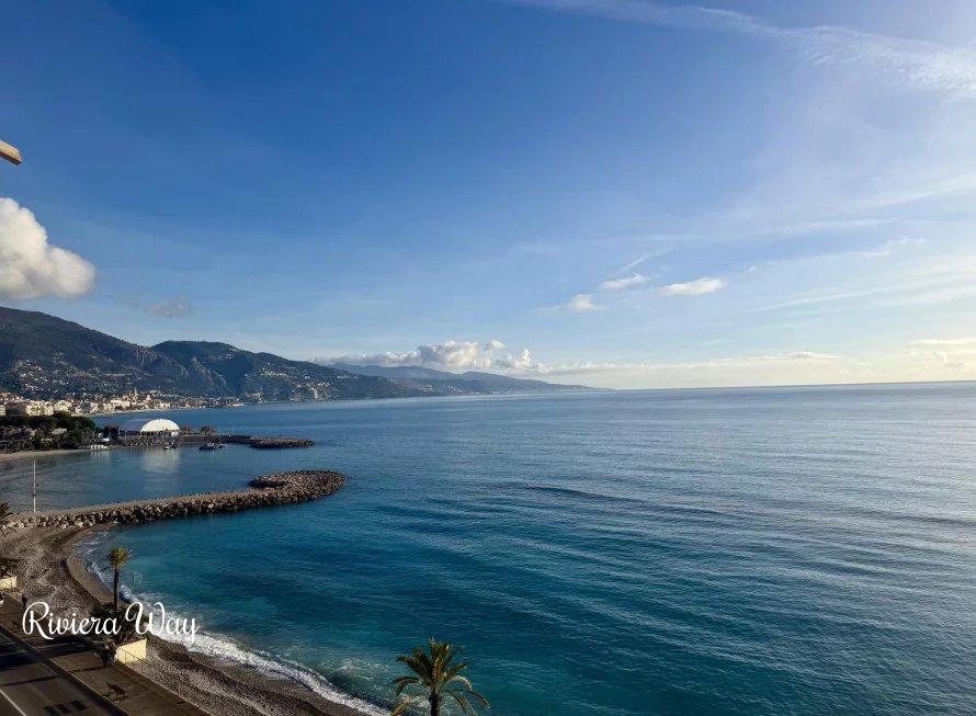 3 room apartment in Roquebrune — Cap Martin, photo #4, listing #106523676