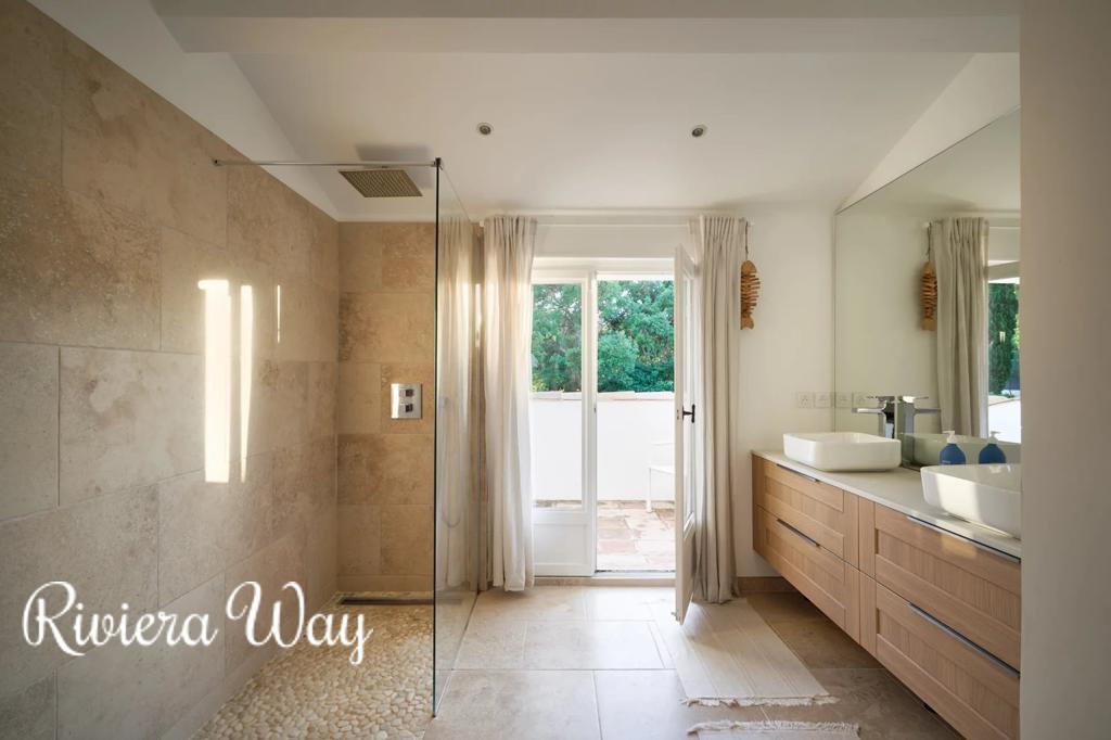 7 room villa in Ramatyuel, photo #10, listing #92063370