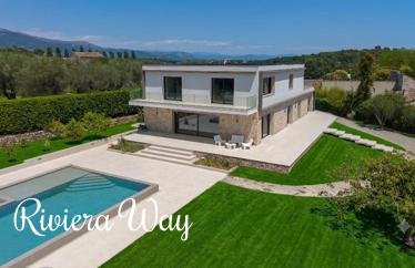 Villa in Valbonne