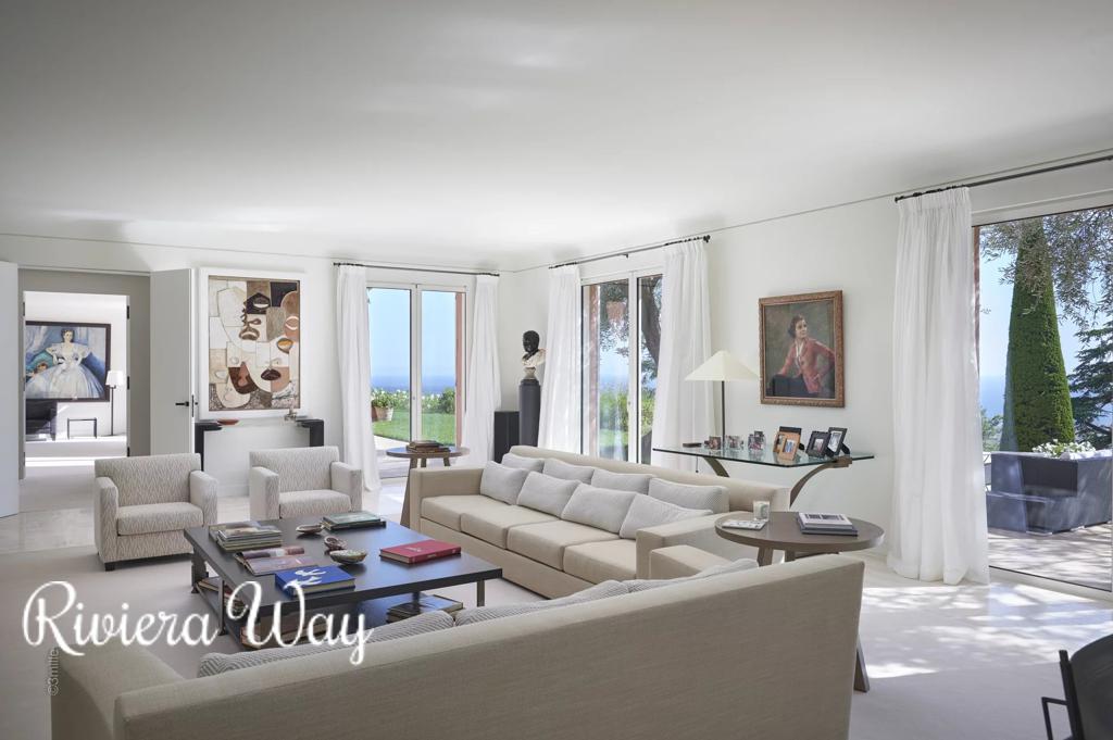 9 room villa in Cannes, photo #6, listing #106425732