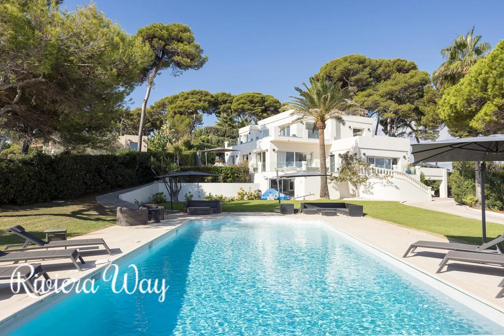 6 room villa in Cap d'Antibes, photo #2, listing #107114028