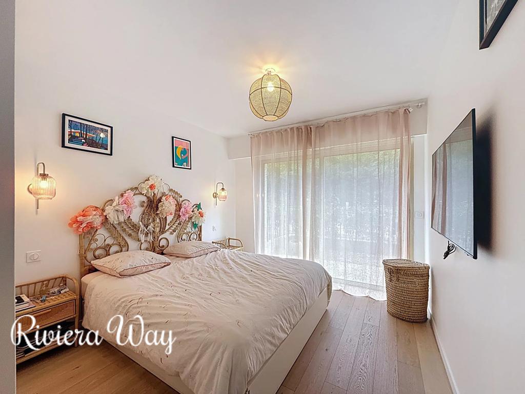 3 room apartment in Le Cannet, photo #3, listing #104290074