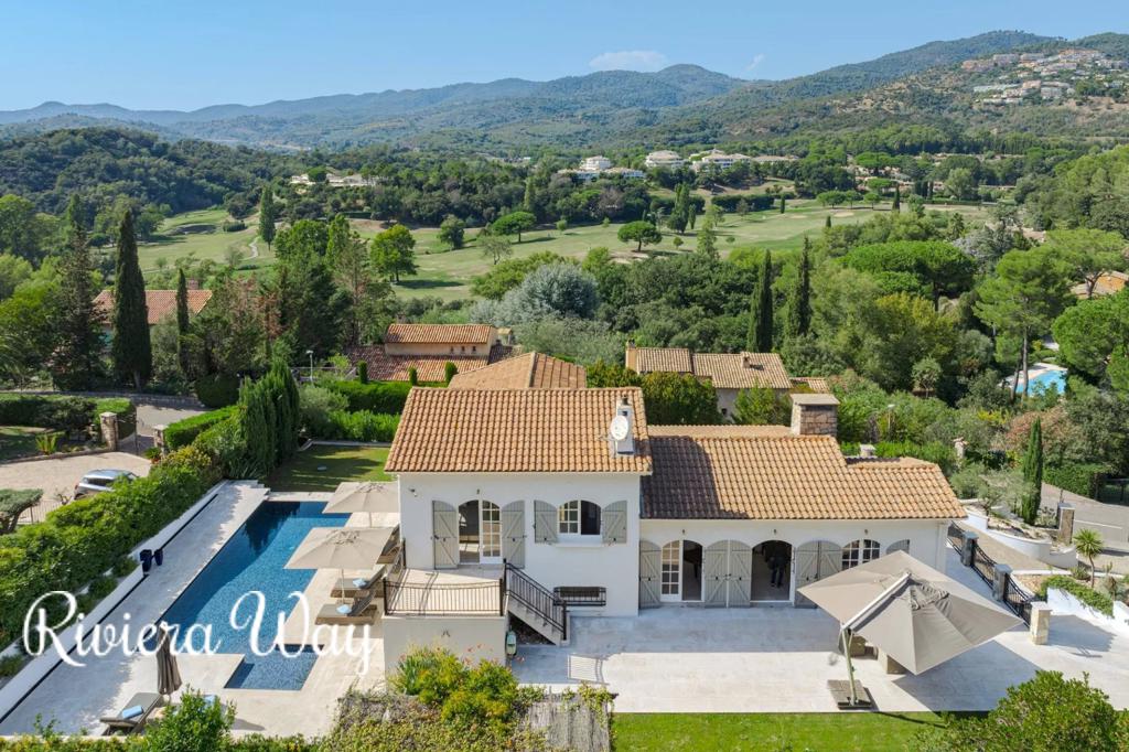 7 room villa in Mandelieu-la-Napoule, photo #1, listing #107102310