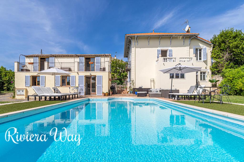 7 room villa in Cap d'Antibes, photo #8, listing #88661538