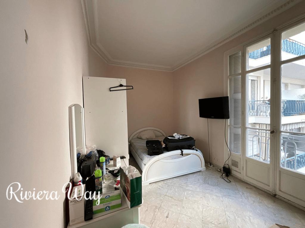 4 room apartment in Nice, 89 m², photo #4, listing #99420300