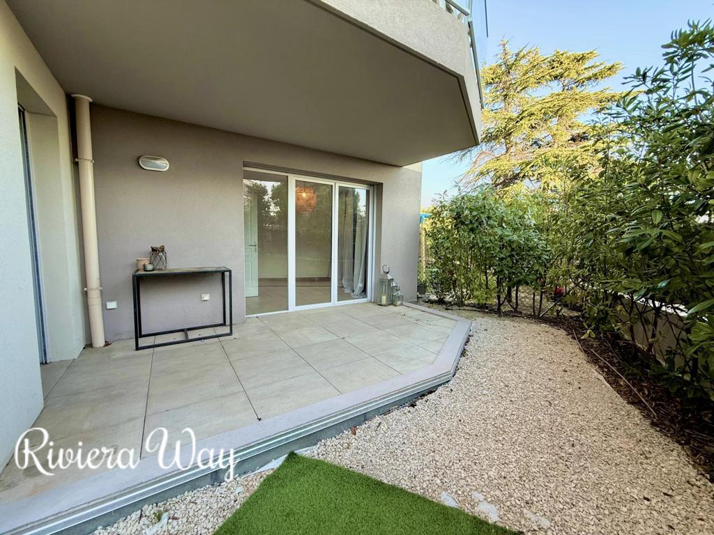 3 room apartment in Antibes, photo #4, listing #105222222