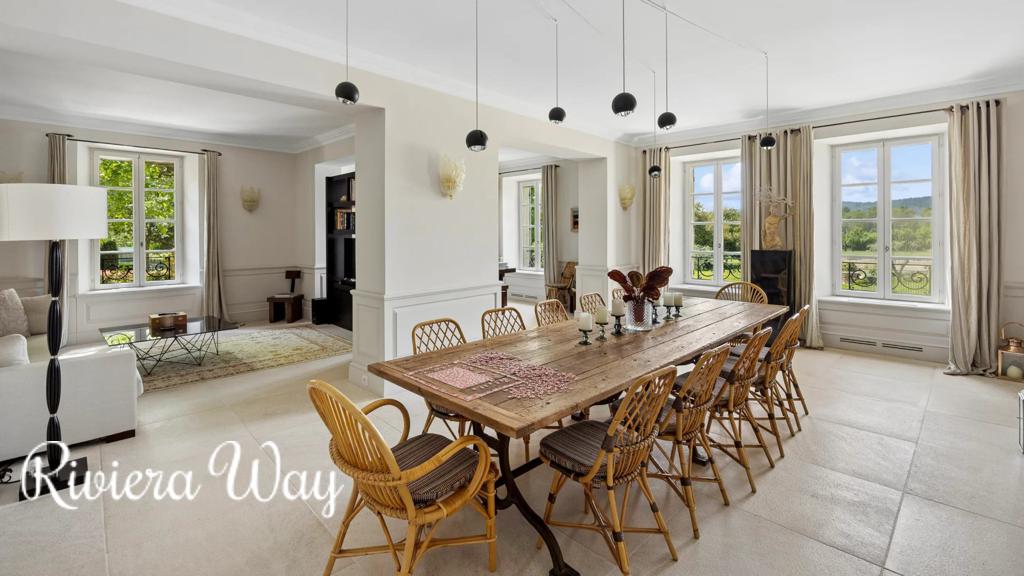 16 room villa in Fayence, photo #7, listing #106225518