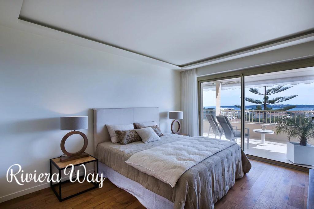 4 room apartment in Californie - Pezou, photo #6, listing #104203932