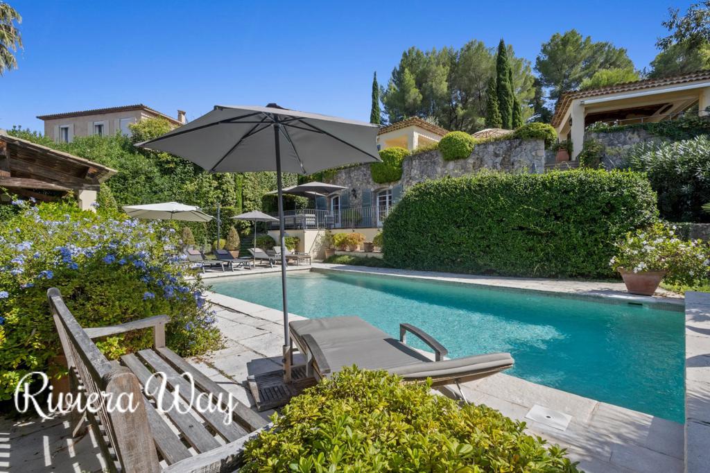 6 room villa in Mougins, photo #2, listing #104216364