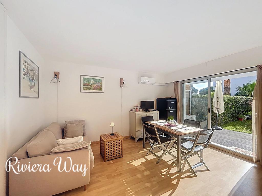 2 room apartment in Cap d'Antibes, photo #5, listing #105362166