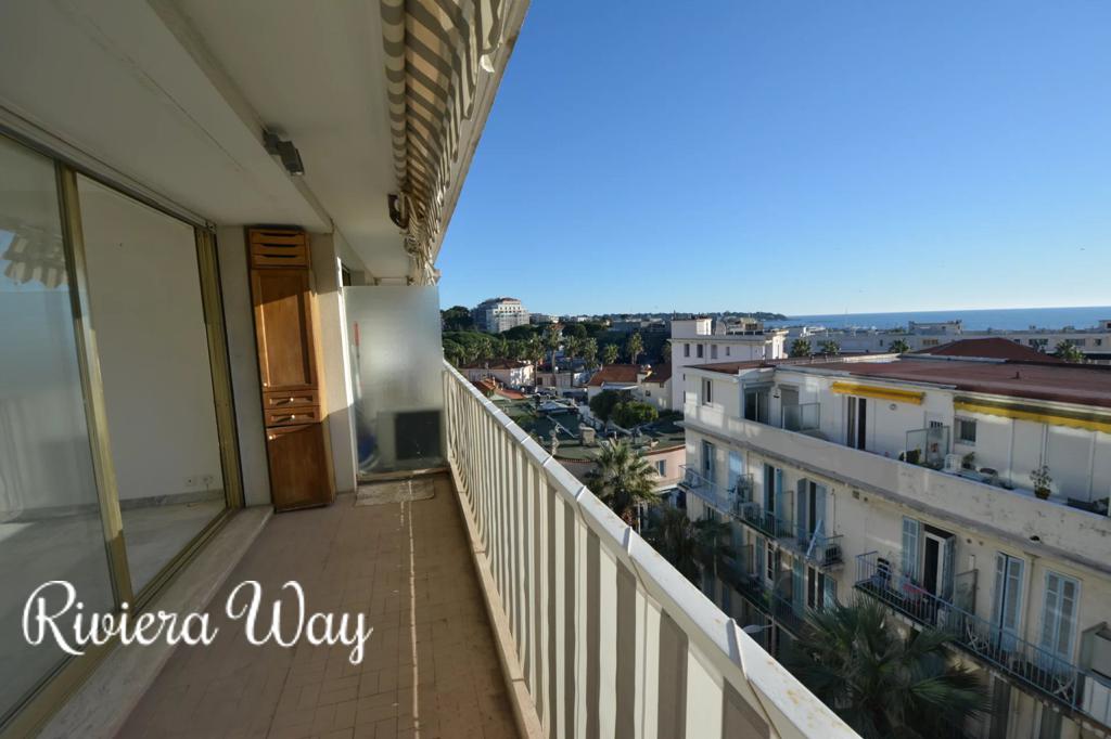 3 room apartment in Juan-les-Pins, photo #3, listing #101855460