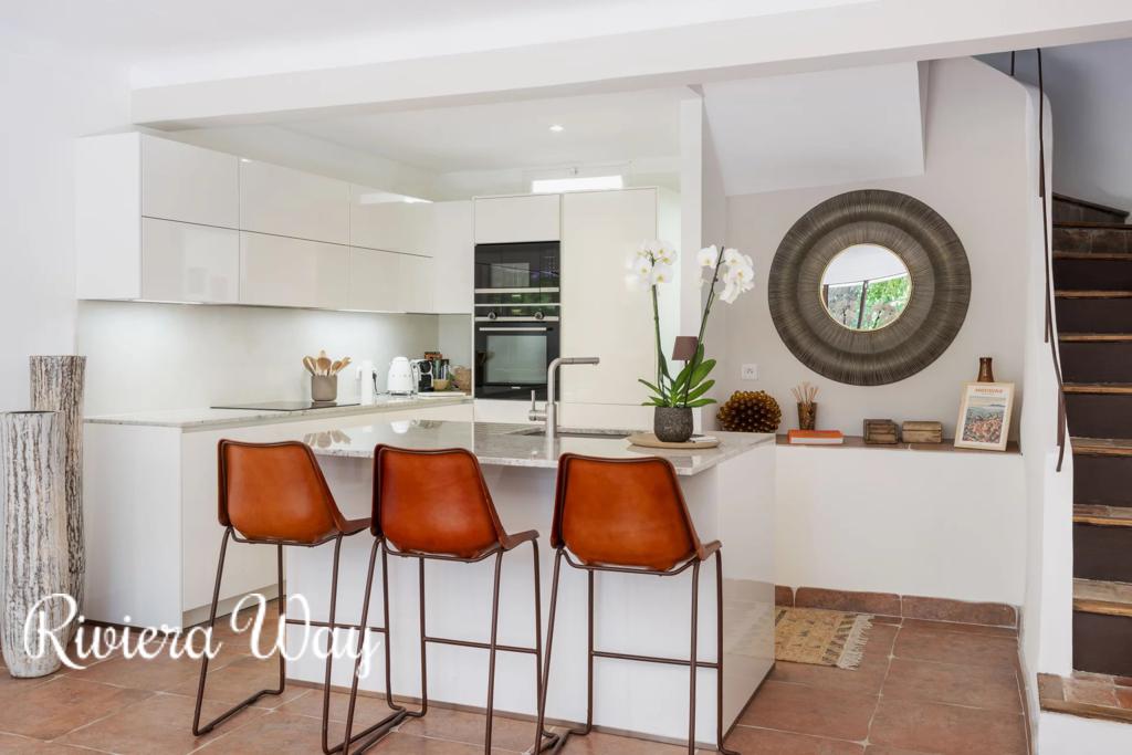 5 room villa in Mougins, photo #9, listing #80483970