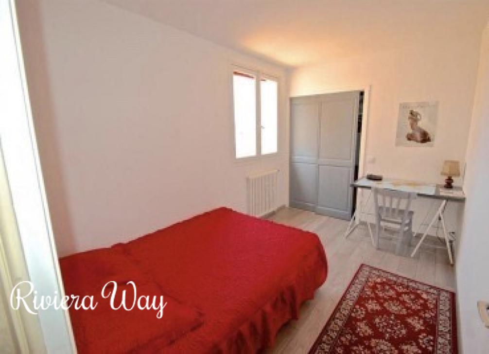 4 room penthouse in Villefranche-sur-Mer, 81 m², photo #5, listing #67528860