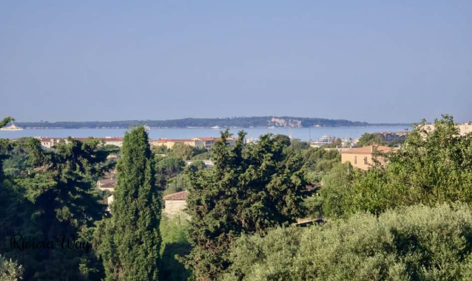 3 room apartment in Antibes, 64 m², photo #8, listing #103962054