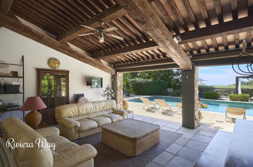 Villa in La Croix-Valmer, 340 m², photo #6, listing #104697348