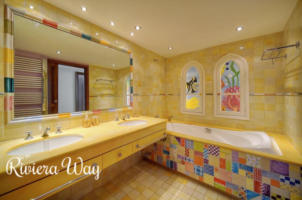 Apartment in Californie - Pezou, photo #1, listing #104502006