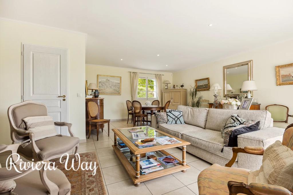 6 room villa in Tourrettes-sur-Loup, photo #2, listing #103175814