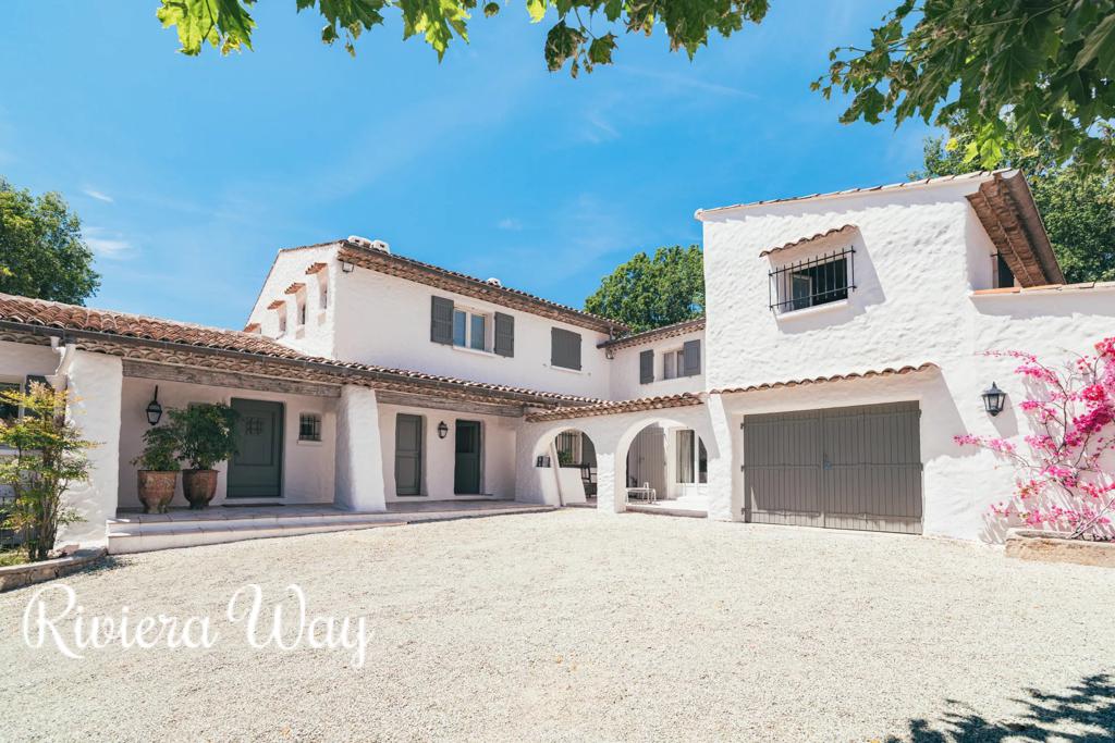 9 room villa in Le Rouret, photo #4, listing #106503558