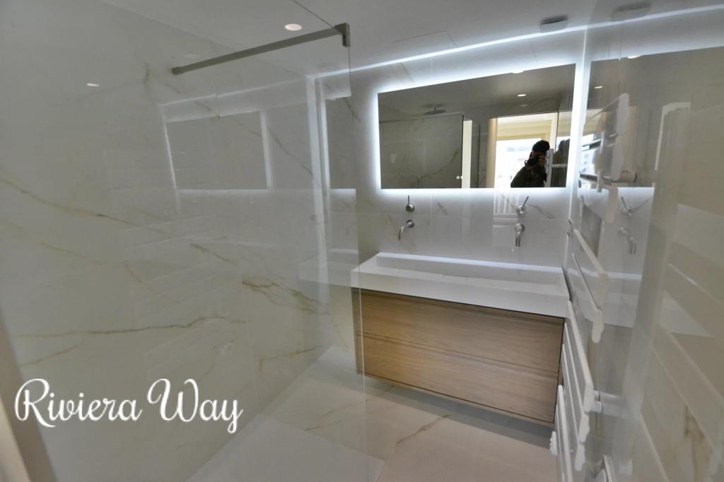 3 room apartment in Juan-les-Pins, photo #6, listing #101855460