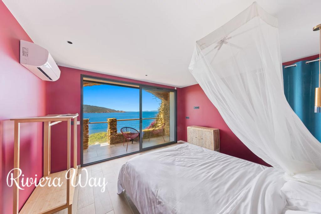 14 room villa in Hyères, photo #6, listing #106534554