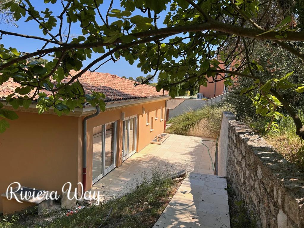 5 room villa in Mougins, photo #5, listing #103467336