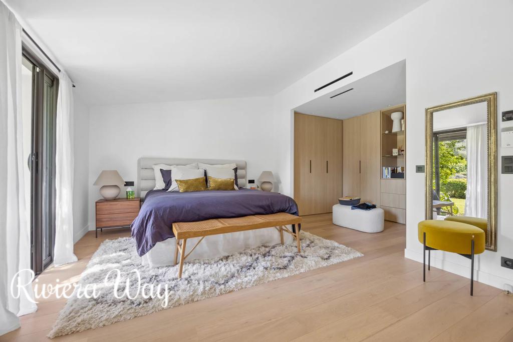 6 room villa in Mougins, photo #7, listing #107064594