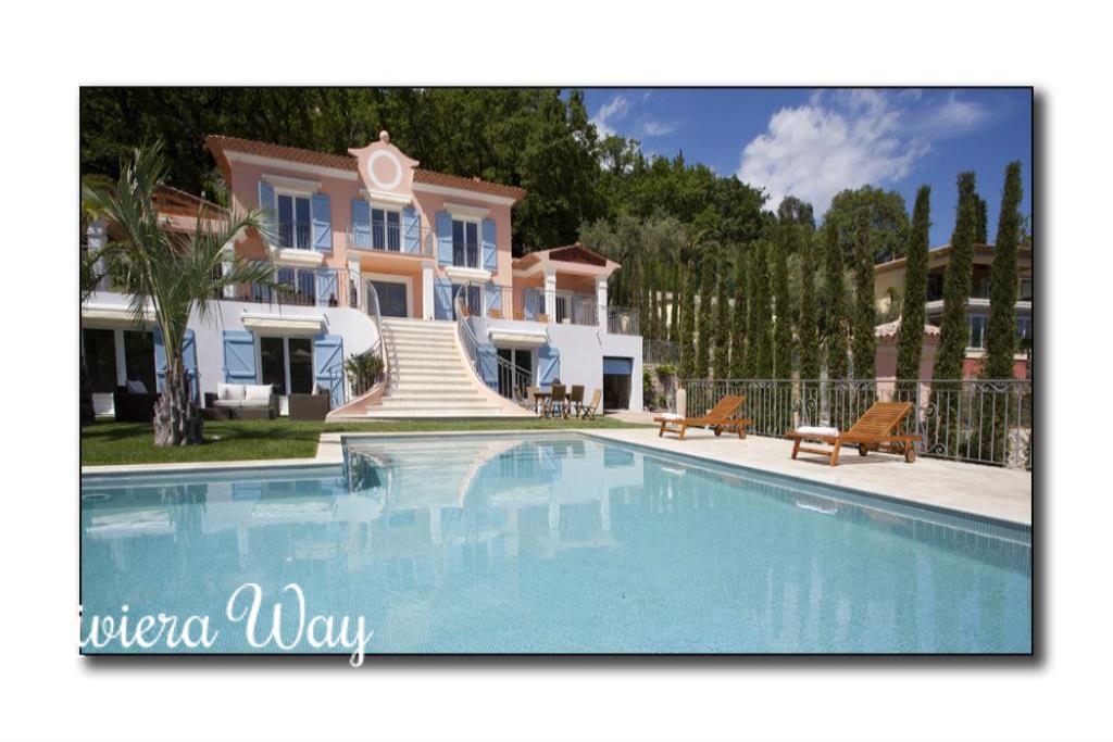 10 room villa in Grasse, photo #1, listing #78826860