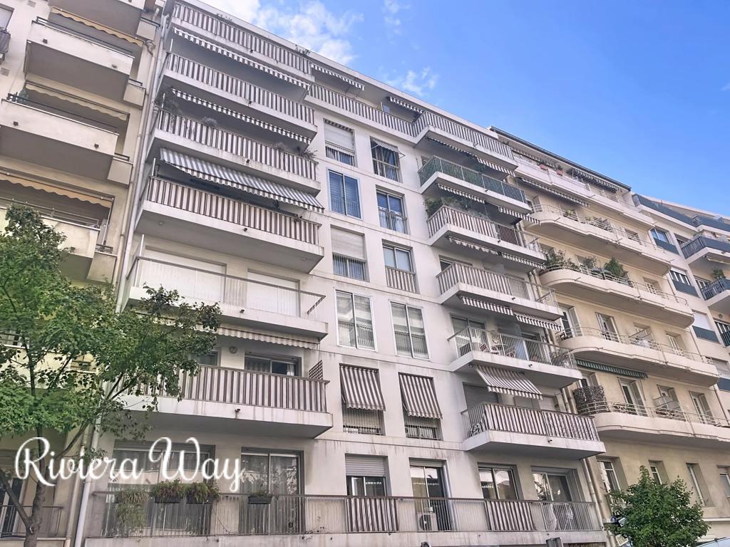 3 room apartment in Nice, photo #4, listing #104420022