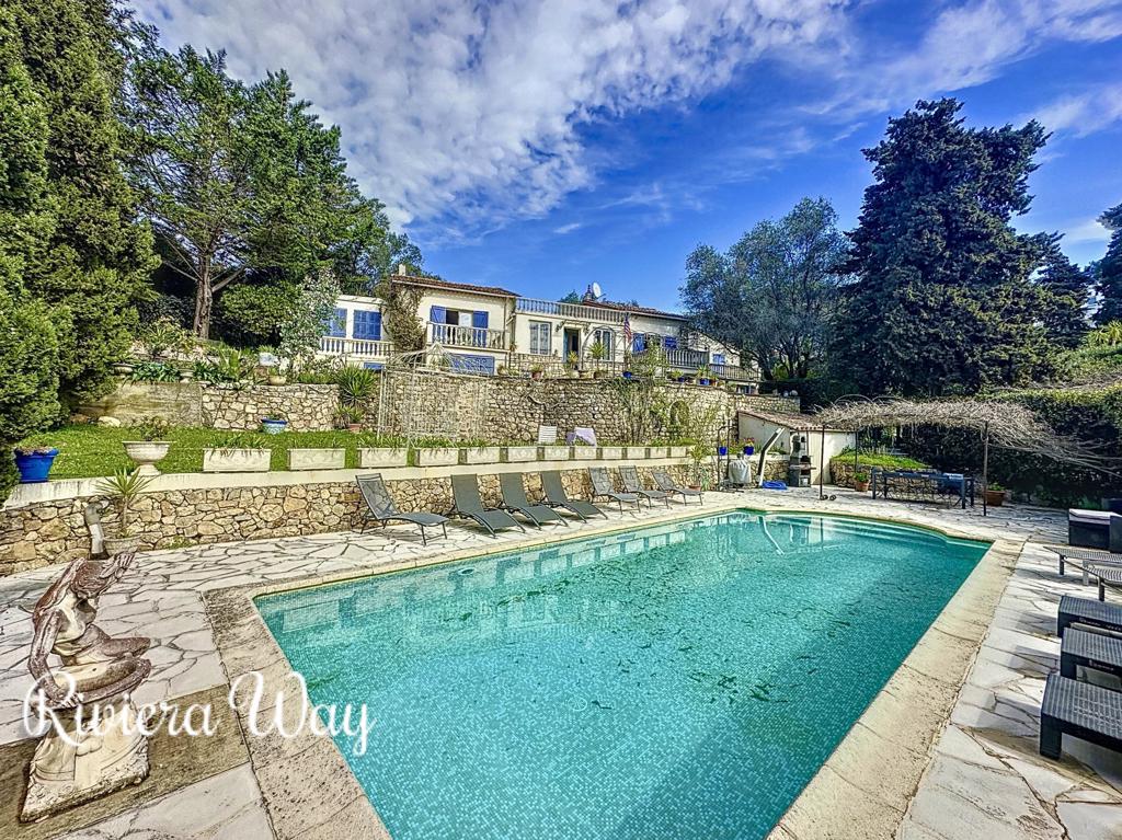 11 room villa in Le Cannet, photo #8, listing #104350512