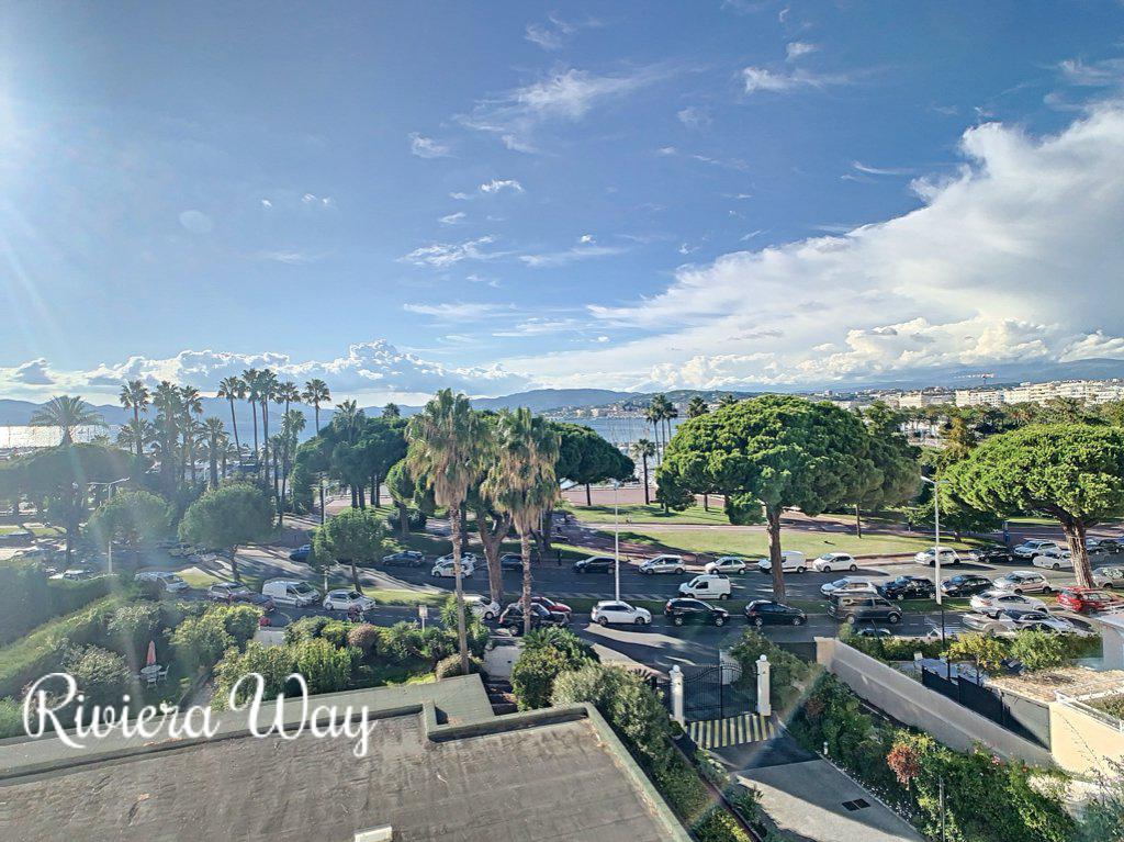 Apartment in Cannes, 102 m², photo #2, listing #80935512