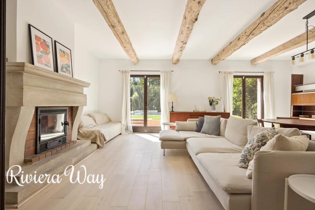 Villa in Grasse, photo #5, listing #104082636
