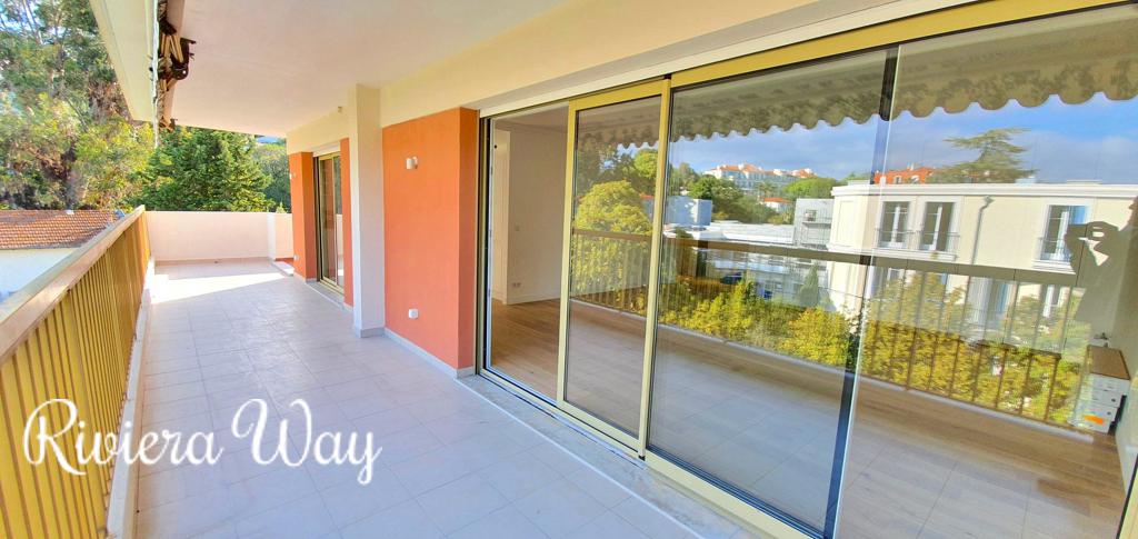 3 room apartment in Cannes, photo #3, listing #83428674