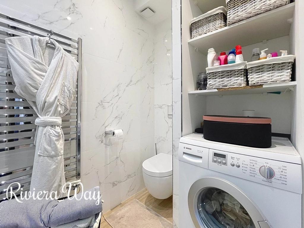 1 room apartment in Nice, photo #9, listing #103016046