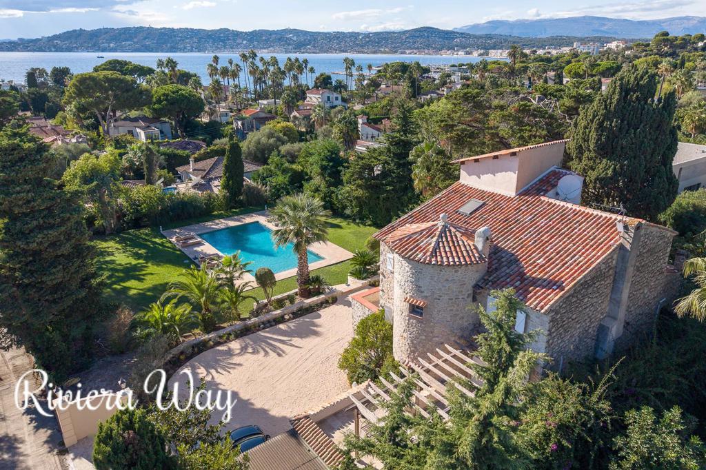 7 room villa in Cap d'Antibes, photo #10, listing #104224008