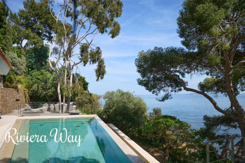 7 room villa in Le Lavandou, 200 m², photo #1, listing #103109706