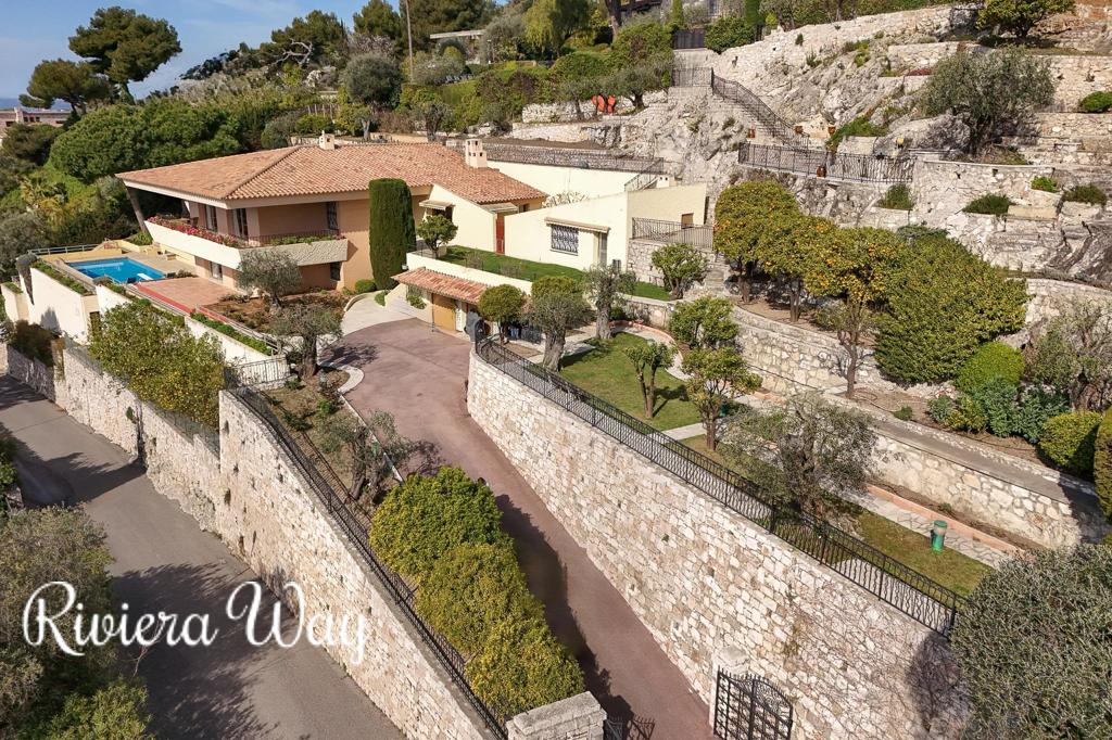 Villa in Villefranche-sur-Mer, photo #2, listing #102866148