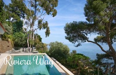 7 room villa in Le Lavandou, 200 m²