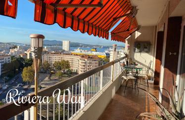 Apartment in Toulon, 96 m²