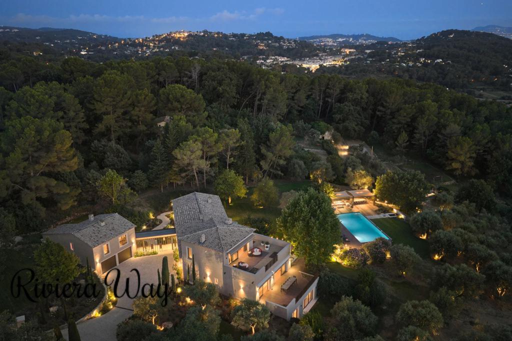 9 room villa in Mougins, photo #7, listing #103278882