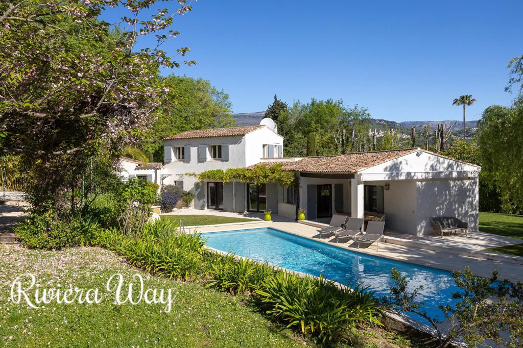 8 room villa in Chateauneuf-Grasse, photo #3, listing #98618100