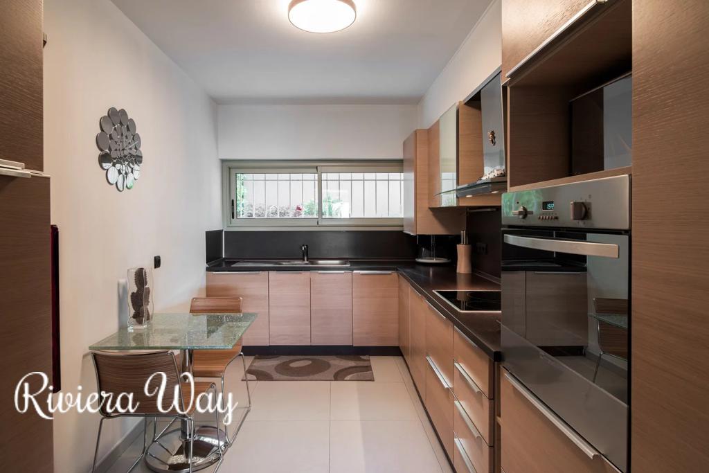 3 room apartment in Cannes, photo #9, listing #106111824