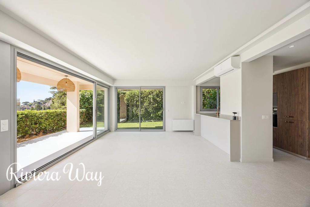3 room apartment in Villefranche-sur-Mer, photo #5, listing #102855648