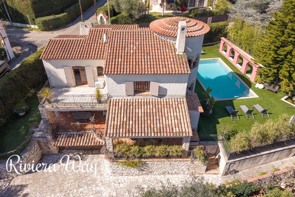 5 room villa in Cap d'Antibes, photo #9, listing #98515578