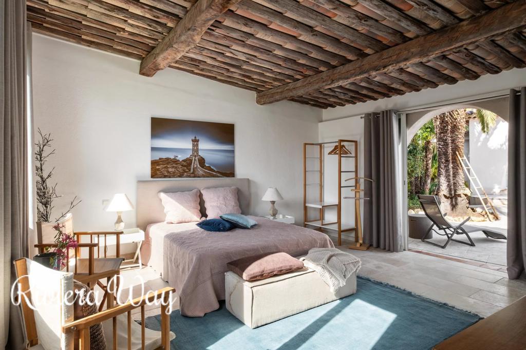 6 room villa in Mougins, photo #5, listing #99448398