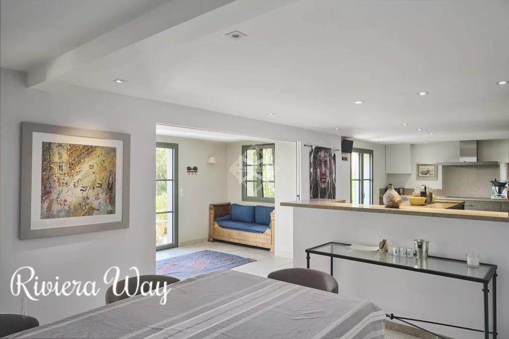 10 room villa in La Croix-Valmer, 340 m², photo #8, listing #105674730