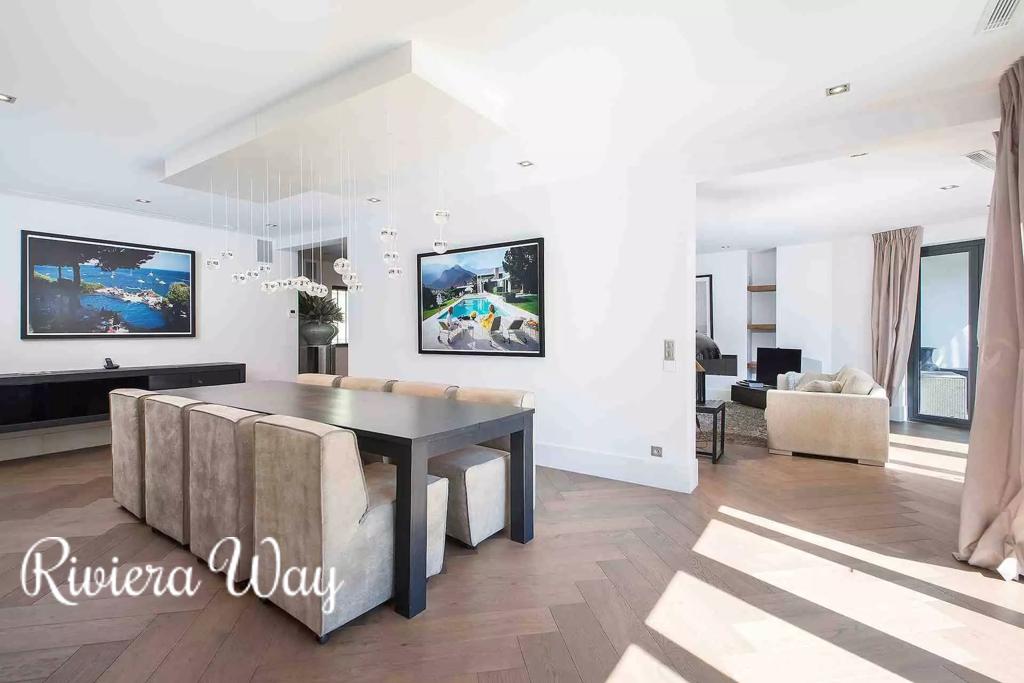7 room villa in Mougins, photo #8, listing #103144902