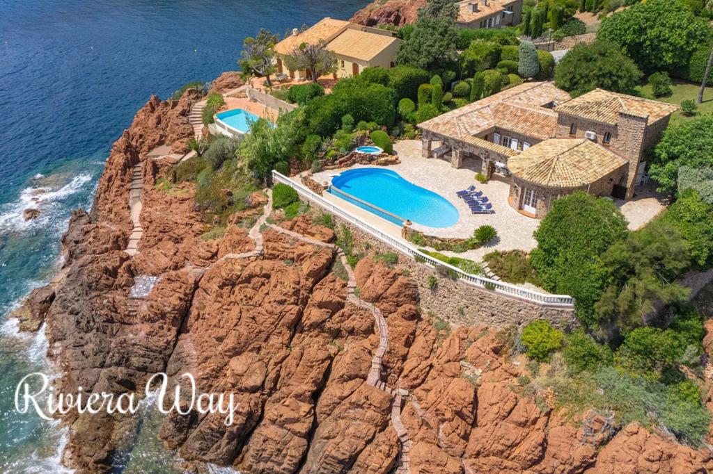 8 room villa in Theoule-sur-Mer, photo #1, listing #106858542