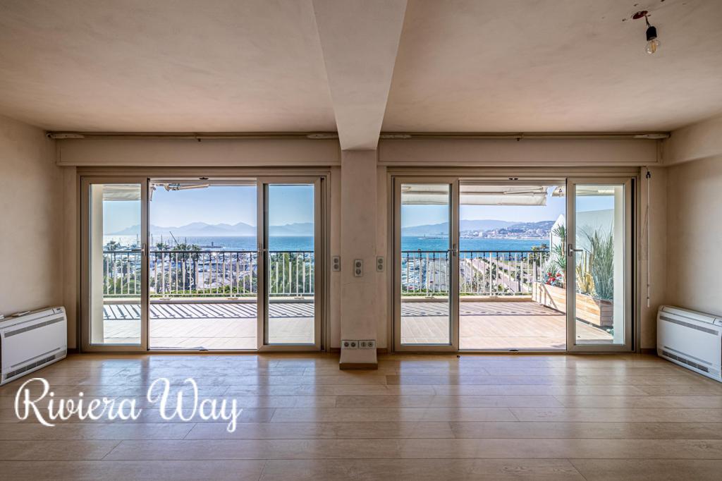 4 room apartment in Cannes, photo #5, listing #87626238