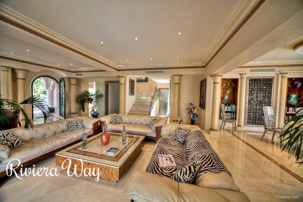 7 room villa in Cap d'Antibes, photo #5, listing #89885334