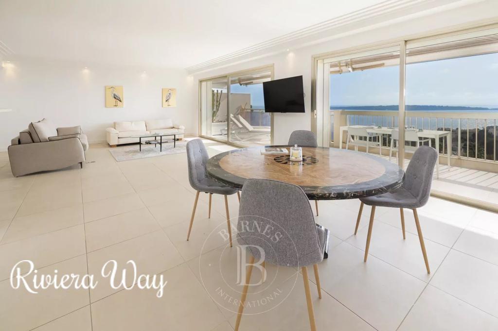 3 room apartment in Cannes, photo #9, listing #100698780